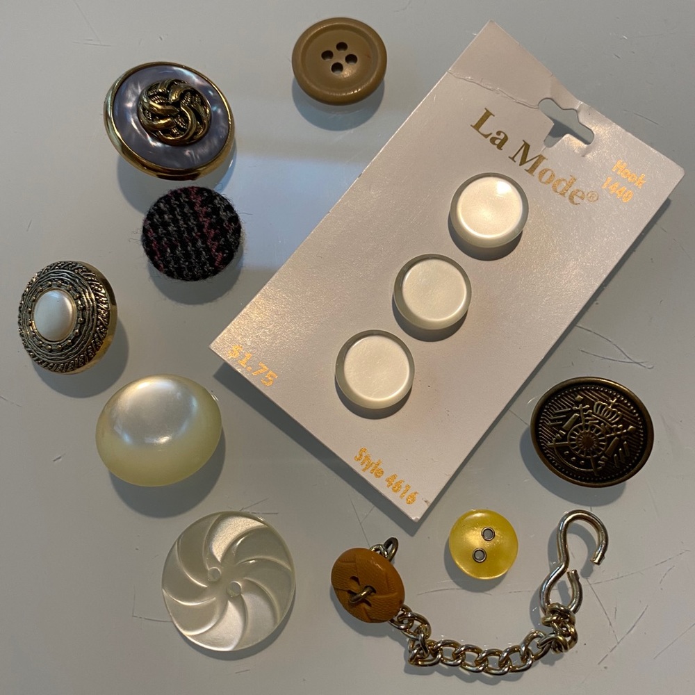 Buttons